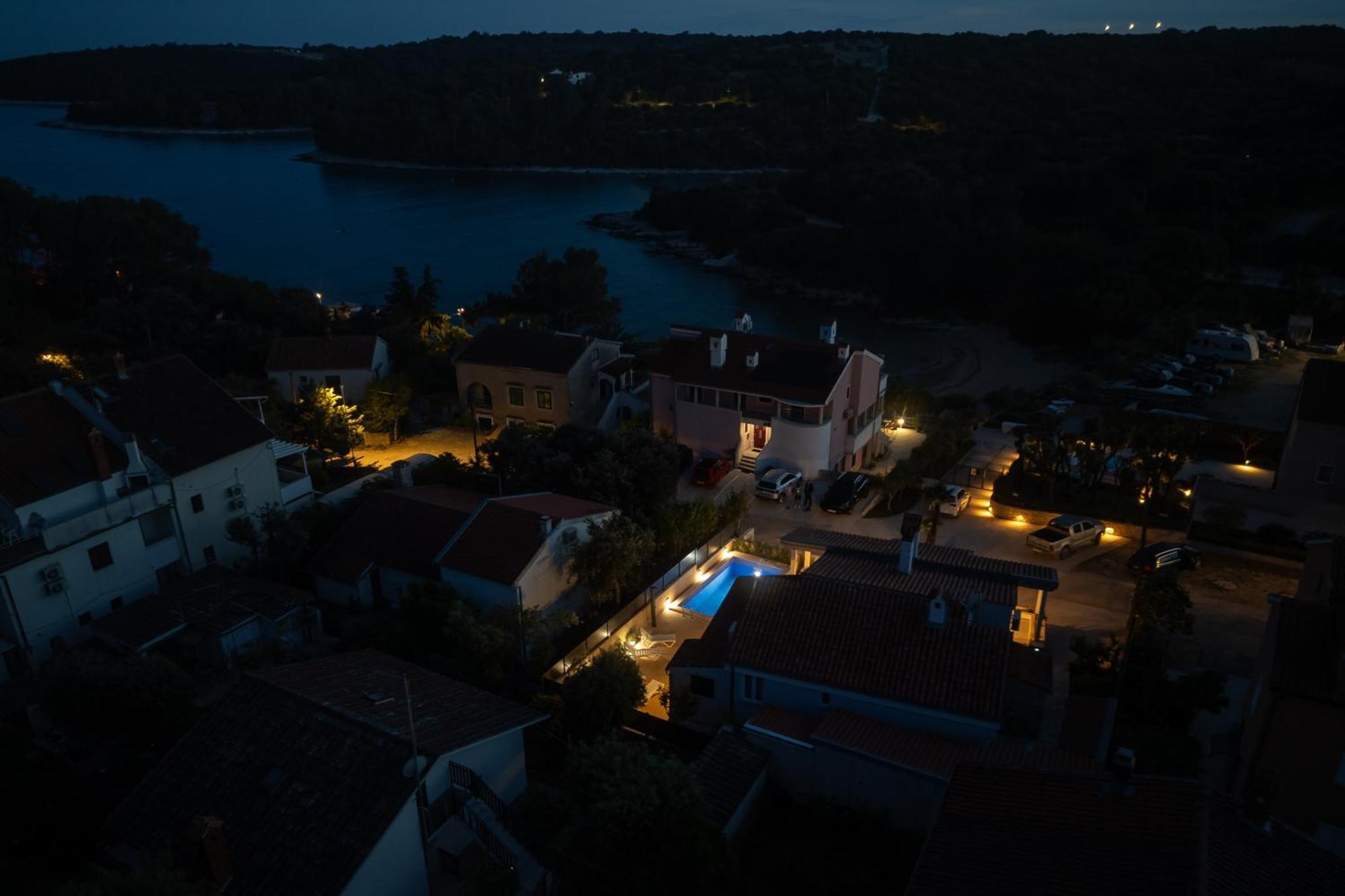 Captains Home Mali Lošinj Exteriör bild
