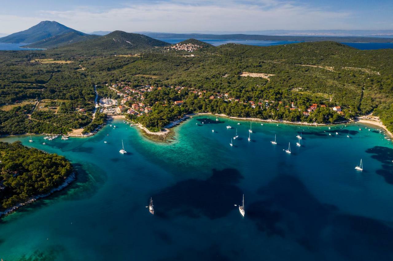 Captains Home Mali Lošinj Exteriör bild